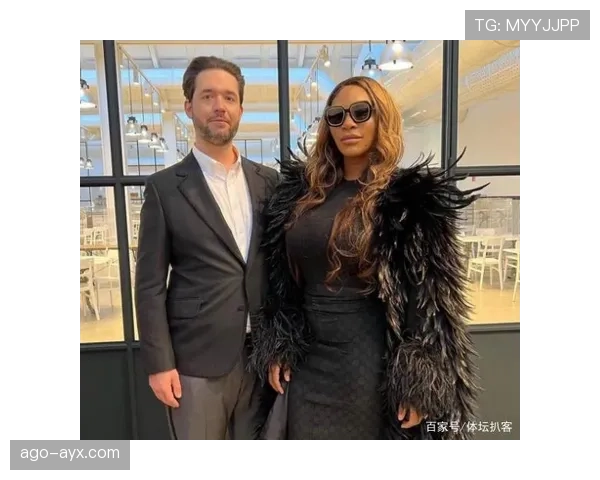 小威这手袋是战场还是走秀，买不起的鞋子都得瑟起来了吧？